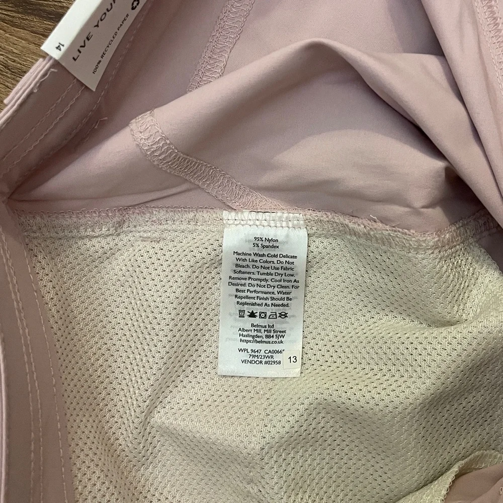 Eddie Bauer Women's Light Plum Women’s 14 Capri Pants - Picture 12 of 14